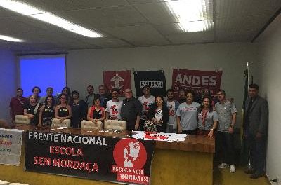 Frente Nacional Escola Sem Mordaça é relançada em Brasília