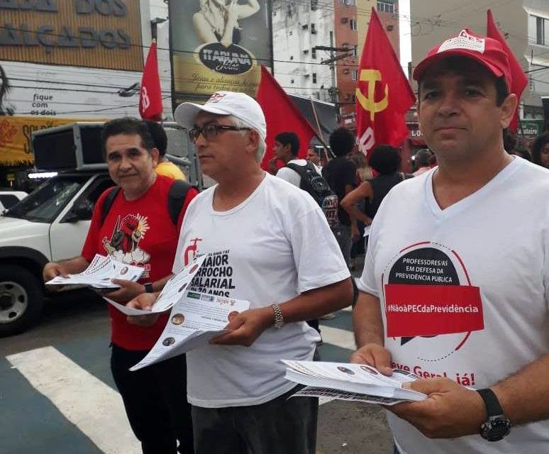 ADUSC participa de mobilização no Dia Nacional de Luta contra a Reforma da Previdência