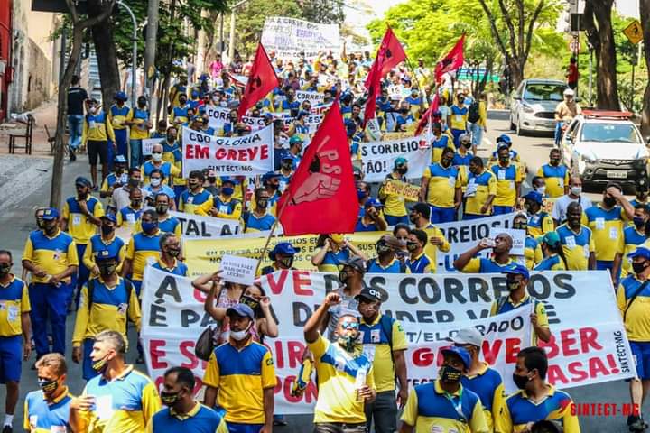 Como resposta à intransigência da empresa no TST, trabalhadores dos Correios fortalecem greve