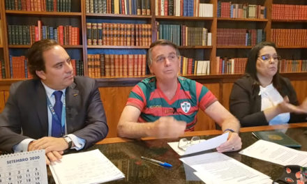 Governo Bolsonaro sinaliza intenção de acabar com aumento real do piso de professor