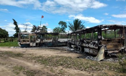 Famílias sem terra sofrem atentado de grupo armado na Bahia