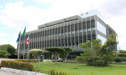 Governo da Bahia enaltece finanças públicas e comprova que só não investe nas Universidades Estaduais porque não quer